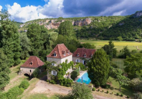 Le Moulin sur Célé - Luxury Villa with Private Pool